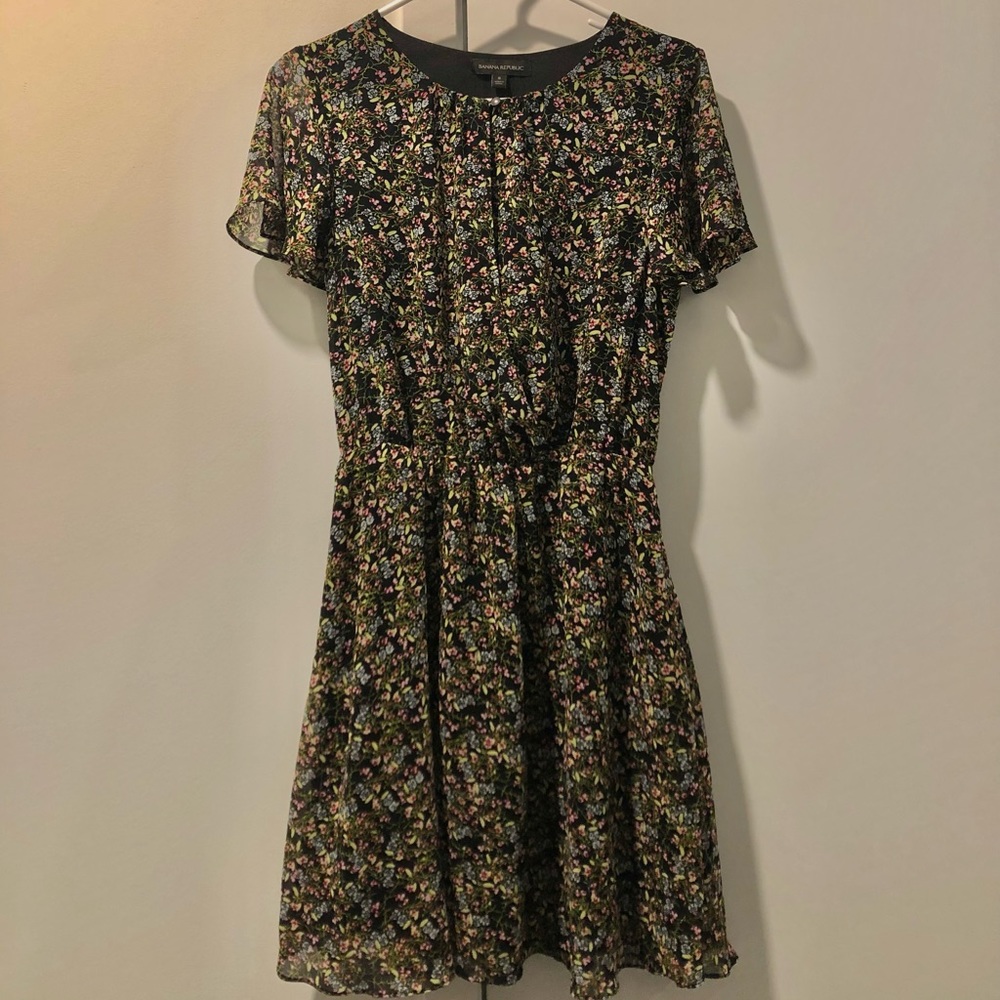 Banana republic floral mini dress